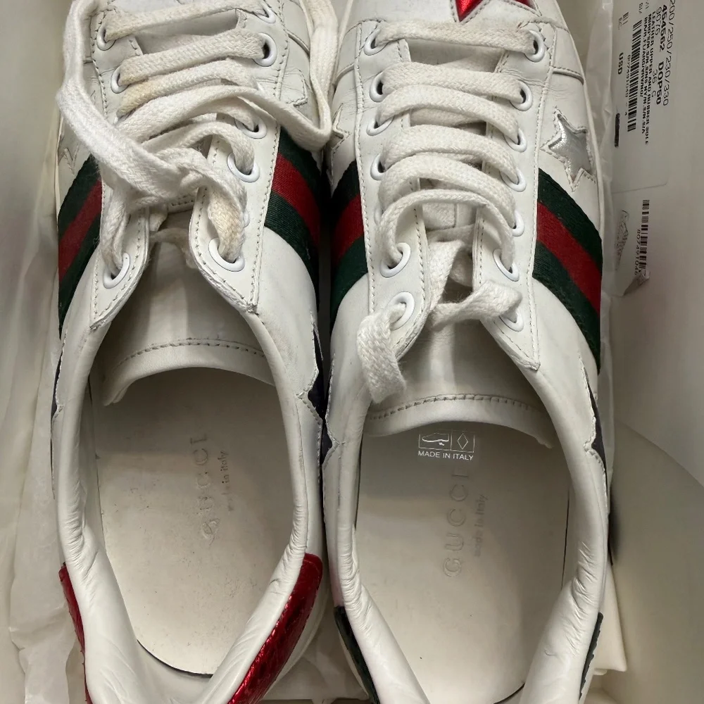 Shoes - Picture 4 of 5